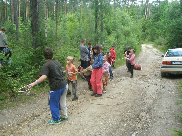 074 - Vlečení kance na Vyšehrad (Bobři).JPG